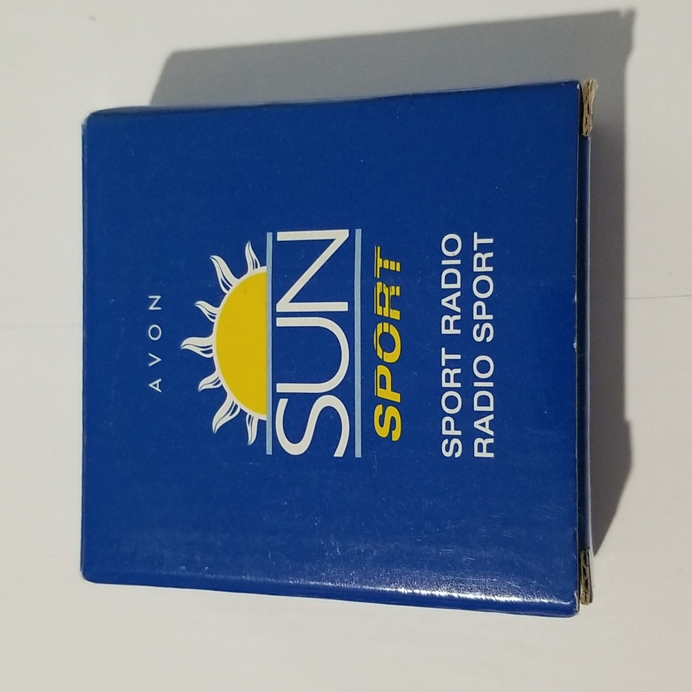Avon Sunsport sport radio, NWT